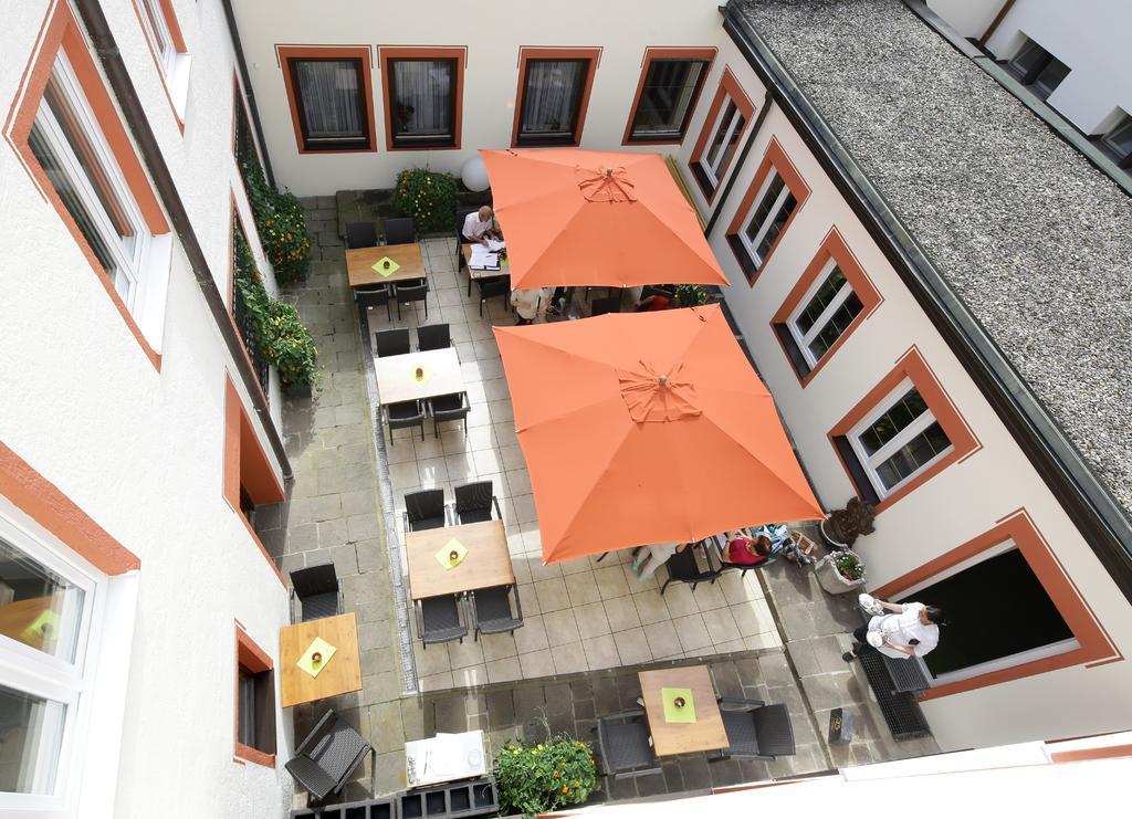 Bayerischer Hof Freising Exterior photo