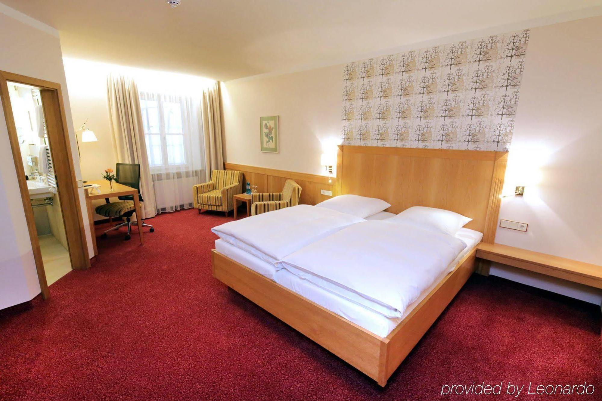 Bayerischer Hof Freising Exterior photo